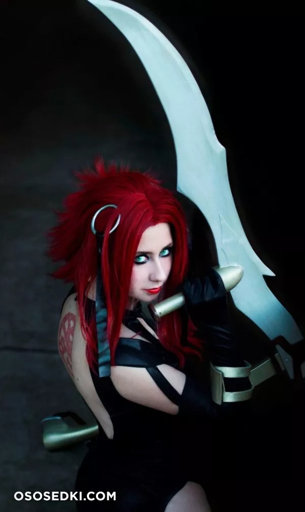 Giu Hellsing - BloodRayne cosplay set - 3