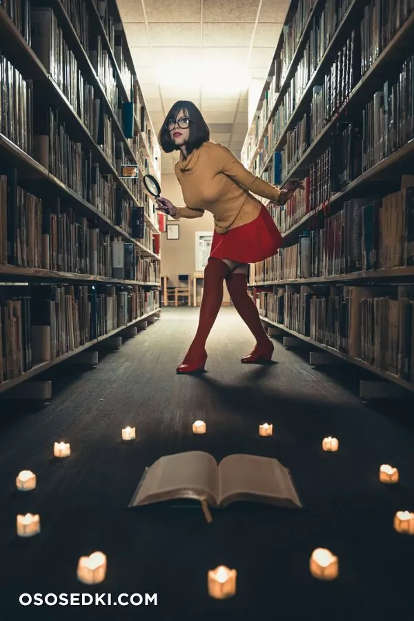 Nadyasonika cosplay - Velma patreon erotic set - 5