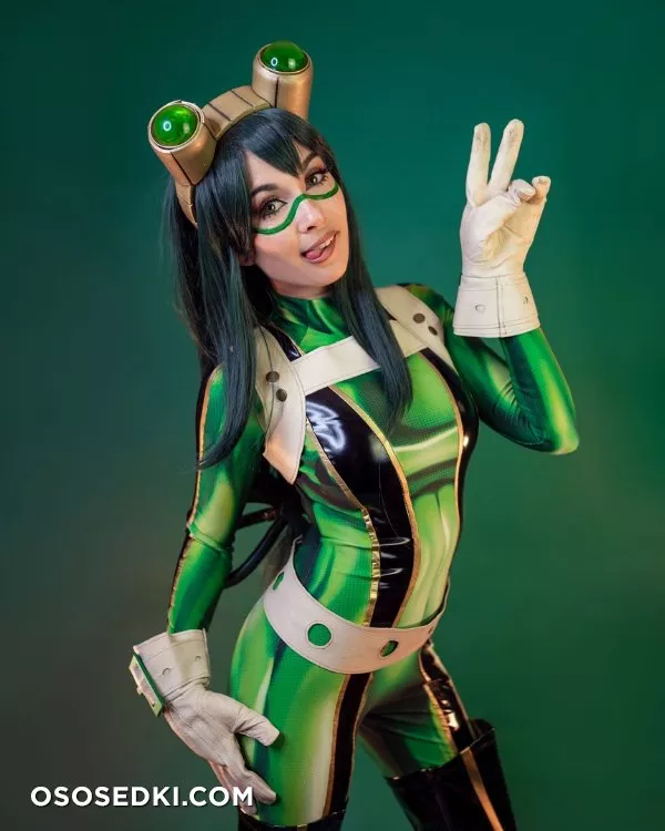 Hendoart cosplay - Froppy patreon cosplay set - 4