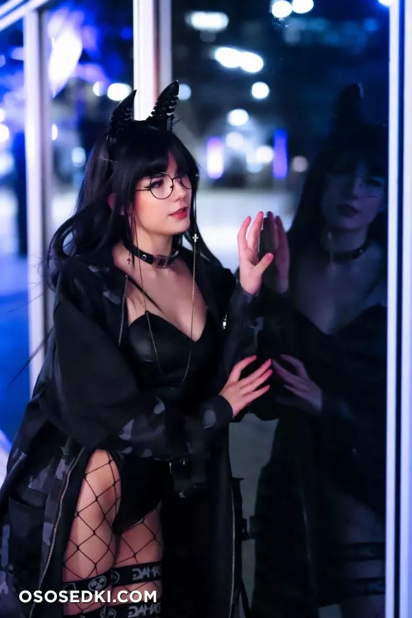 Meggii - Cyber Bunny - 4