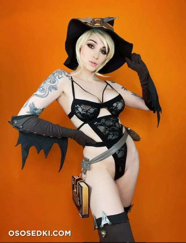 Kayla Erin - erotic patreon/onlyfans cosplay set - 3