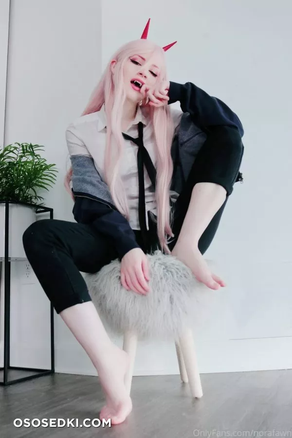 Nora Fawn. Power. Chainsaw Man - 1